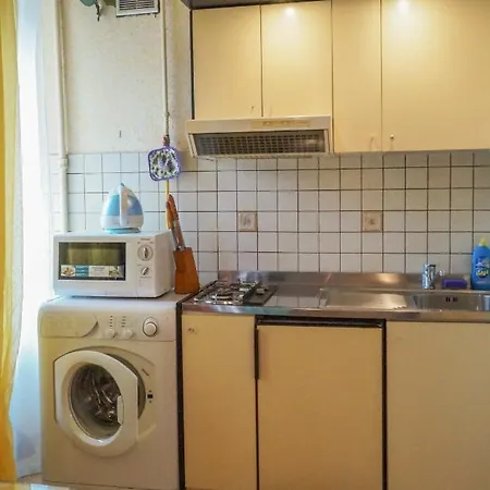 Apartment Triokhsviatytelskaya Street 3 Kyiv
